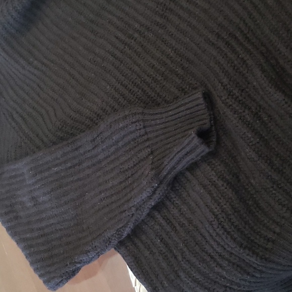 Aritzia WILFRED WAFFLE KNIT OVERSIZED CHUNKY MERINO WOOL SWEATER - Picture 3 of 7